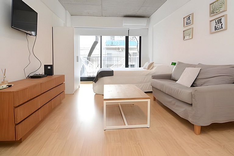 Enjoy VALLANhost @ Soler Art Studios - 21