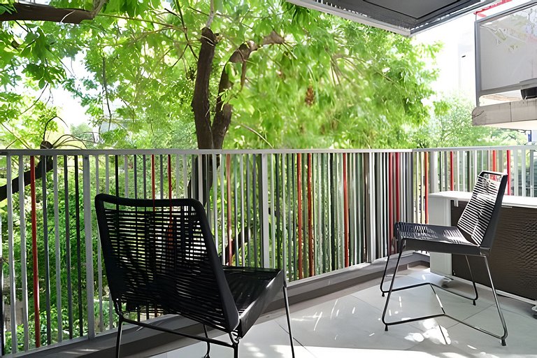 Enjoy VALLANhost @ Soler Art Studios -31