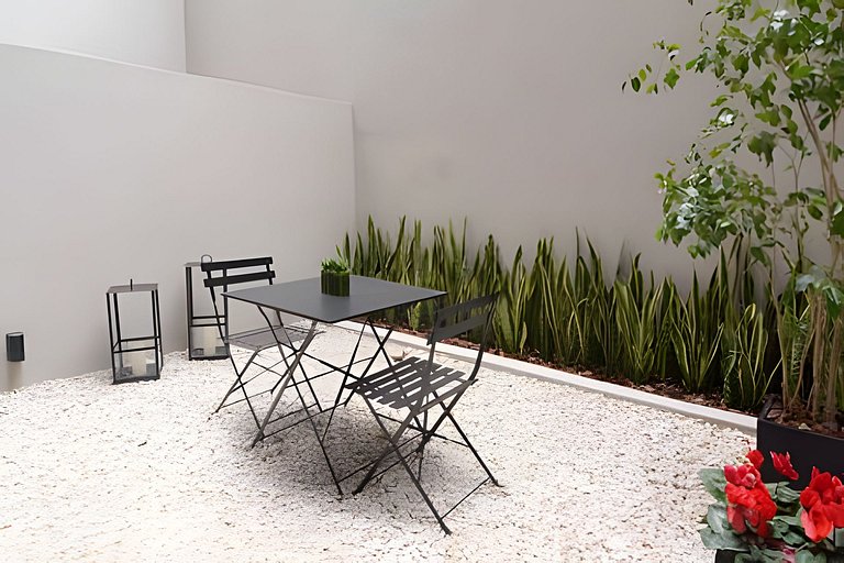 Soler Art Studios D - Suite 04