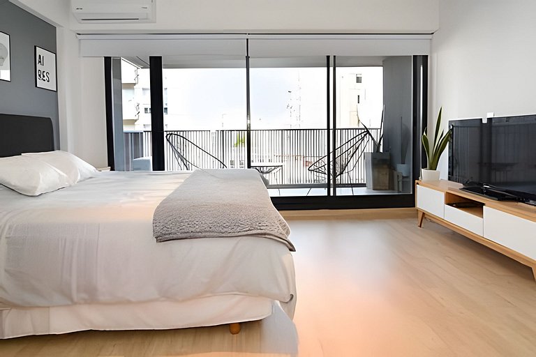 Soler Art Studios - Room 52