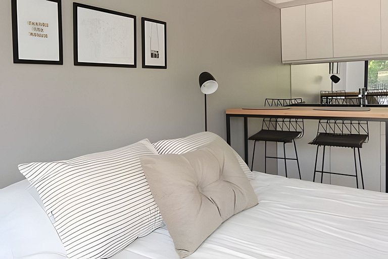 Soler Art Studios - Room 44