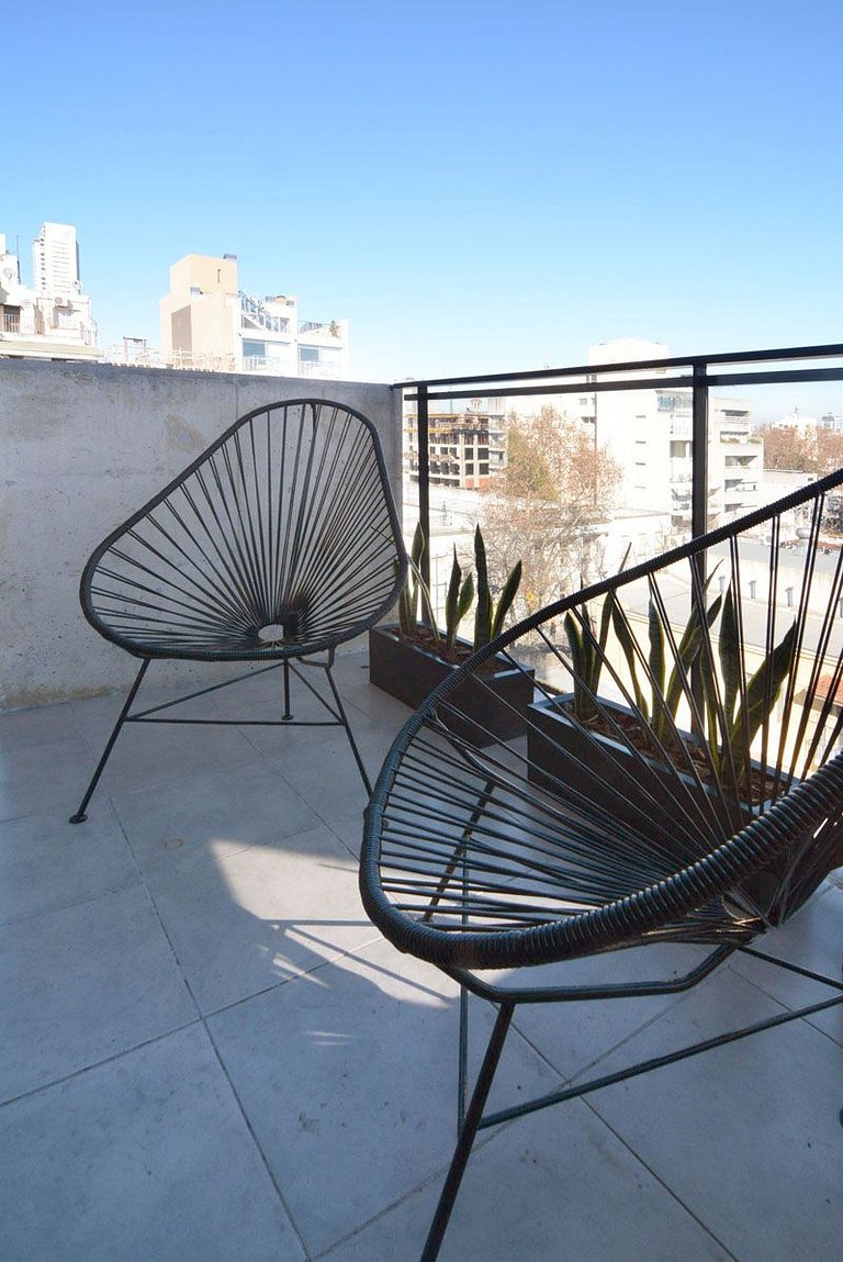 Enjoy VALLANhost @ Studio Soler